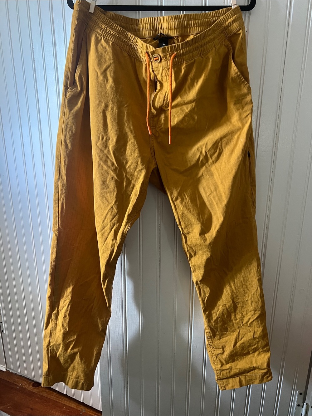 cotopaxi Men's Mustard Drawstring Joggers - Golden Yellow